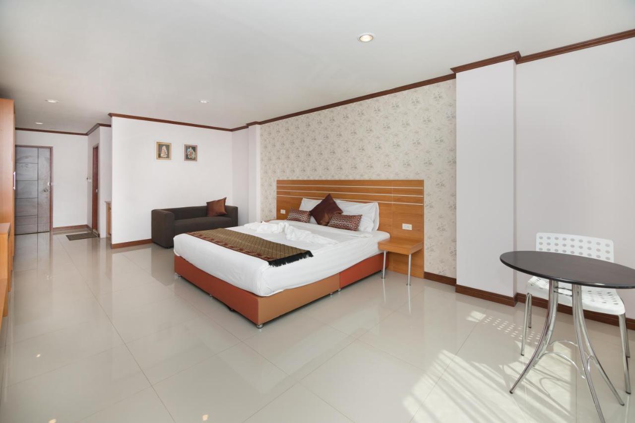 Regenta Central Residency Pattaya Exterior photo